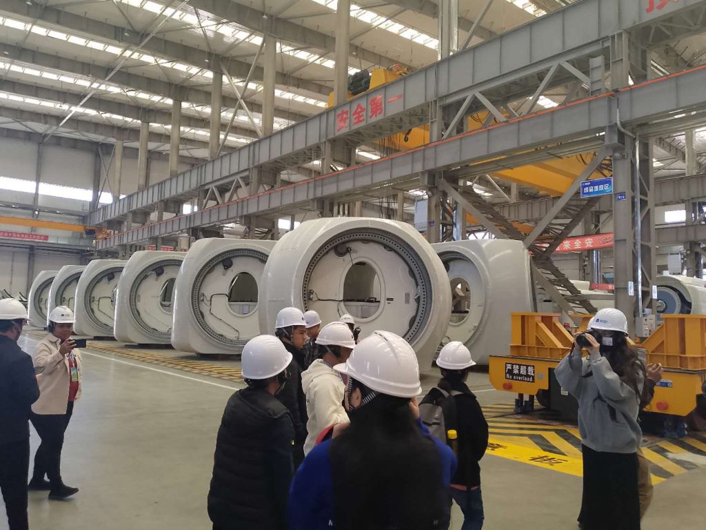 1747532755 383 zanuryuvalna podorozh u proczvitayuchyj industrialnyj ekologichnyj czentr novyny solomon Занурювальна подорож у процвітаючий індустріальний екологічний центр - новини Solomon Star News