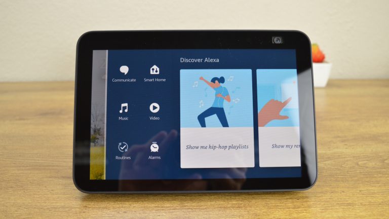 Інтерфейс Amazon Echo Show 8