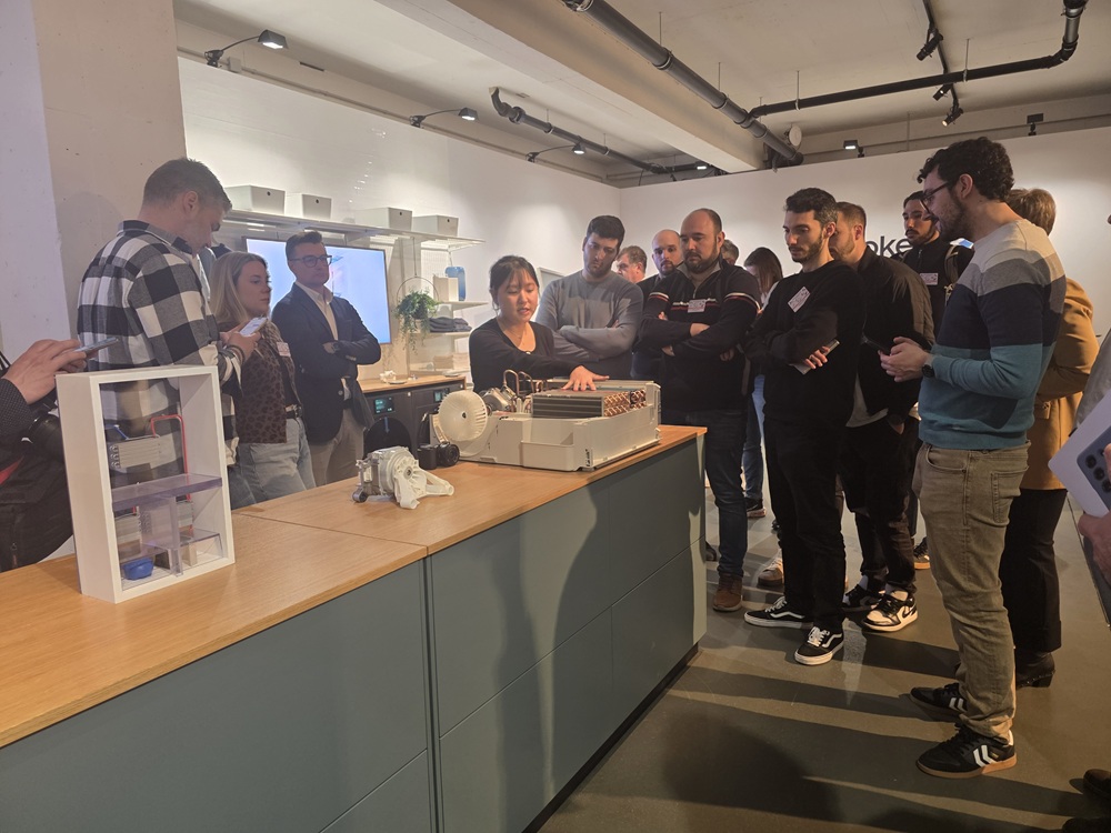 1751240704 954 samsung demonstruye innovacziyi ai home appliance na seminarah da global.j Samsung демонструє інновації AI Home Appliance на семінарах DA Global Tech у п'яти регіонах - Samsung Global Newsroom