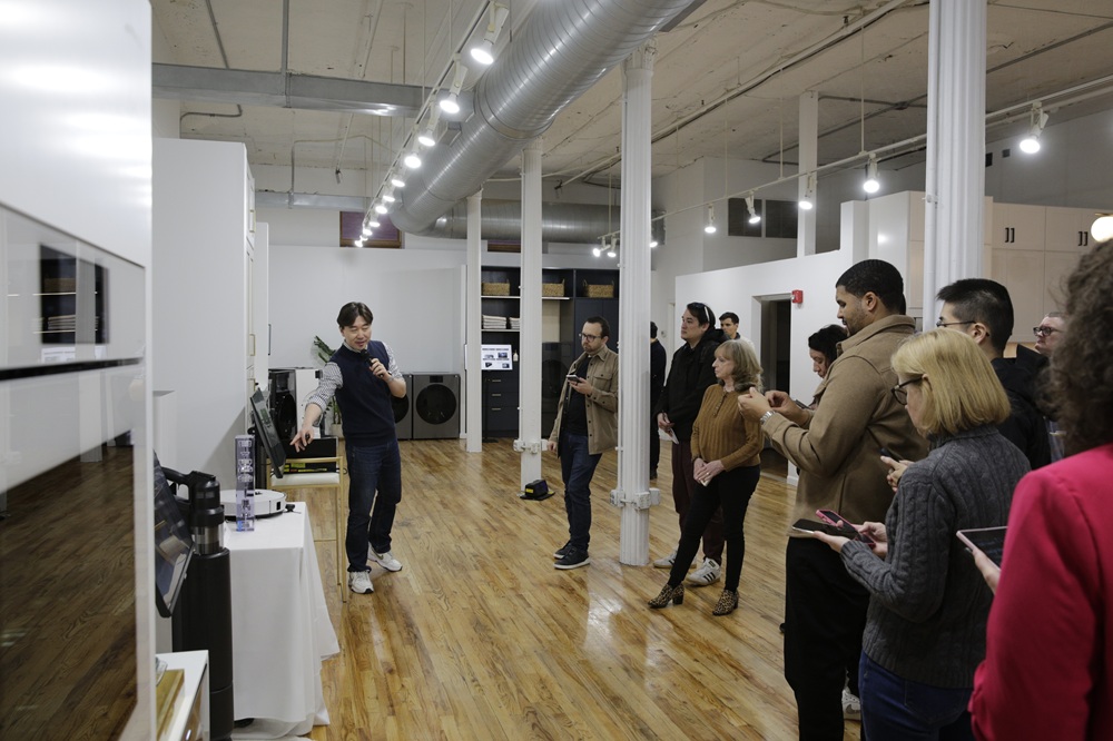 samsung demonstruye innovacziyi ai home appliance na seminarah da global.j Samsung демонструє інновації AI Home Appliance на семінарах DA Global Tech у п'яти регіонах - Samsung Global Newsroom