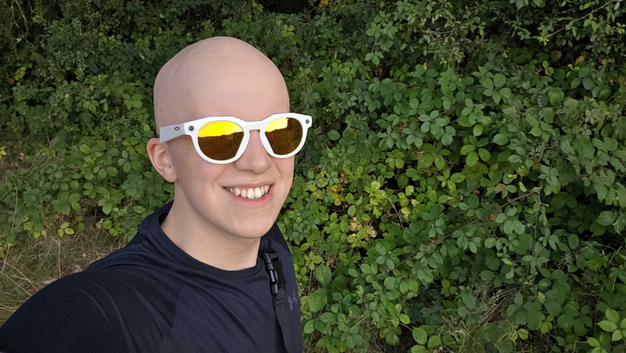 Я виявив, що нові розумні окуляри Oakley ідеально підходять для бігу, але я не впевнений, що вони для мене