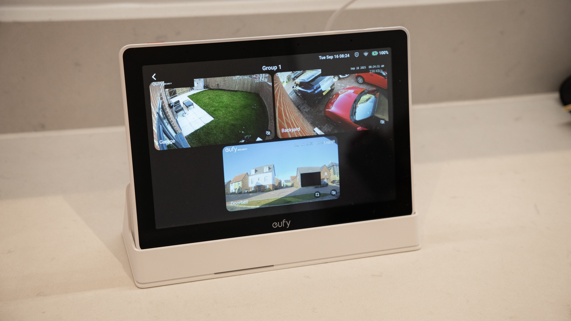 Smart Display Eufy E10