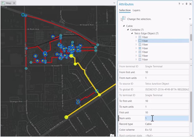 alt ="Зображення системи телекомунікаційної мережі ArcGIS з виділеними елементами групування" alt ="Зображення системи телекомунікаційної мережі ArcGIS з виділеними елементами групування"