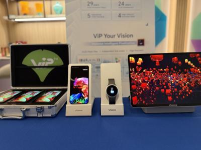 Visionox на фото OLEDs World Summit 2