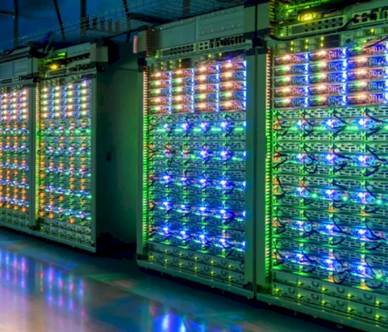 Google витрачає на сервери більше, ніж увесь світ