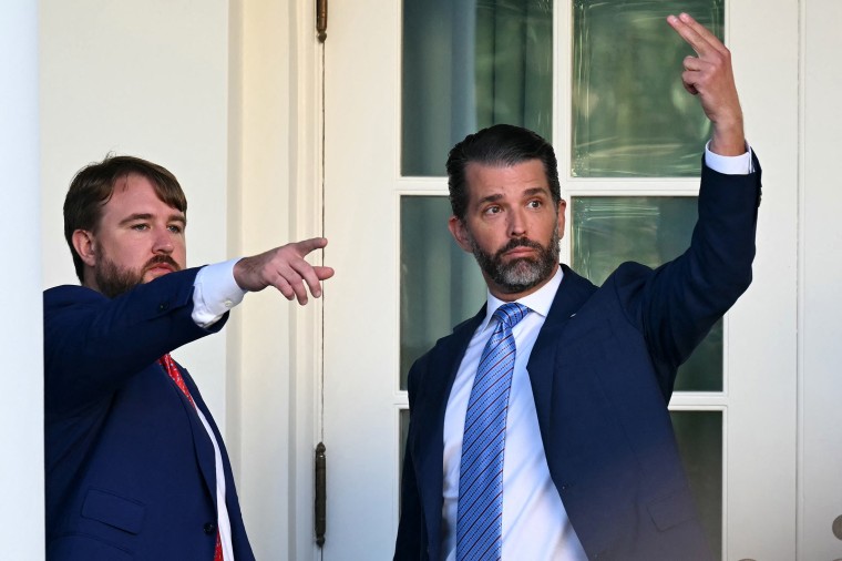 США-ПОЛІТИКА-МЕДАЛЬ-СВОБОДА-ТРАМП-КІРК