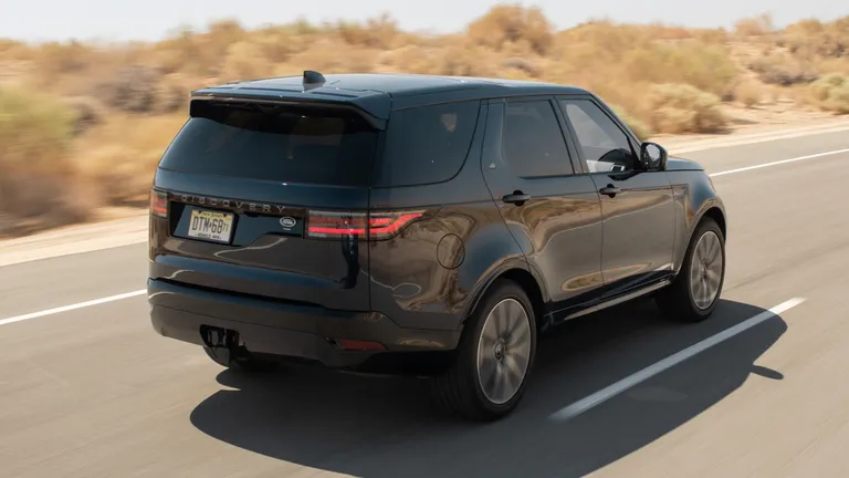 2021 Land Rover Discovery R Dynamic S P360 24