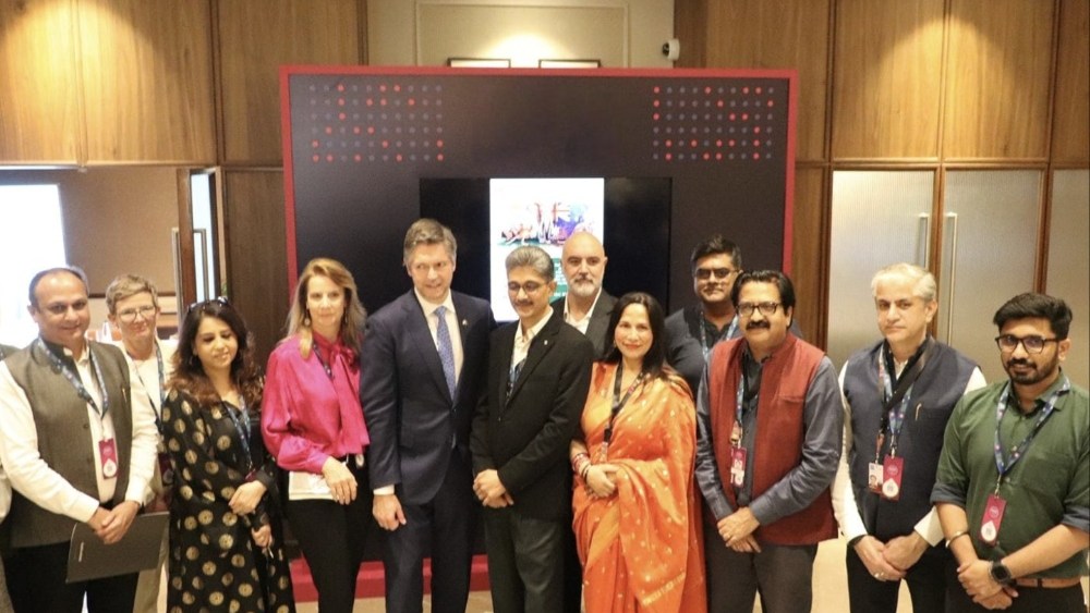 Індійський інститут креативних технологій, Deakin підписують партнерство